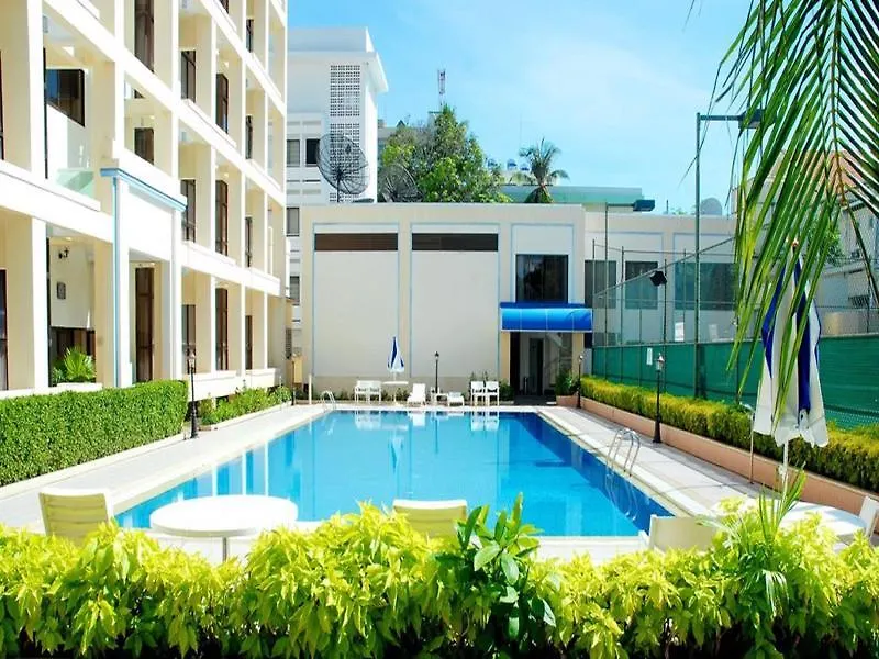 Ocean Sunrise Vung Tau Aparthotel 4*,